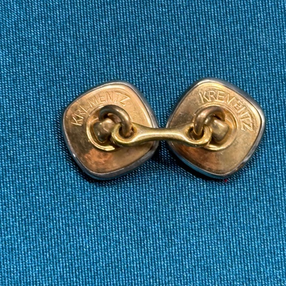 Vintage KREMENTZ Mother of Pearl Cuff Links & Button Set in Covered Mirrored Box - Picture 4 of 8